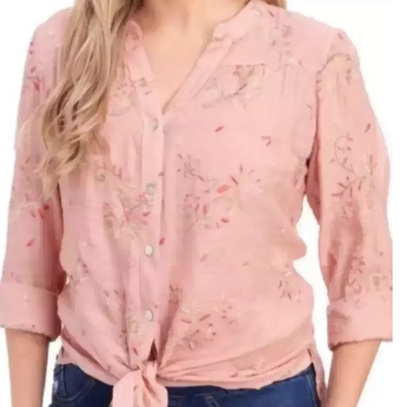 Anthropologie Fig & Flower Embroidered Floral Button Down Roll Tab Sleeve - Picture 1 of 4